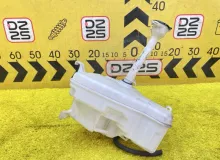 Бачок стеклоомывателя TOYOTA CROWN 2013 8531530440 AWS210 2ARFSE, передний
