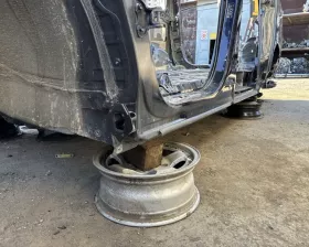 Порог кузова Toyota