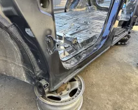 Порог кузова Toyota