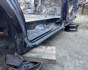 Порог кузова Toyota