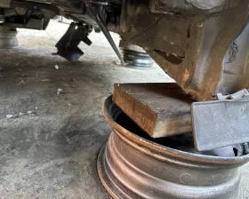 Порог кузова Toyota