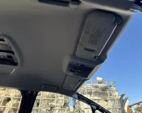 Обшивка потолка Toyota
