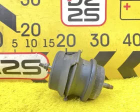 Подушка двигателя Nissan