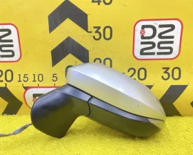 Уши Toyota
