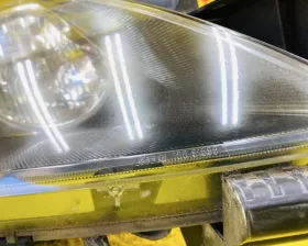 Фара Mazda