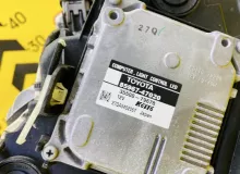 Фара LEXUS CT200H 2012 8114576101 ZWA10 2ZRFXE, передняя правая