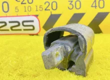 Подушка коробки передач Mercedes-Benz S-CLASS 2008 A2212400918 WDD221 M273E55|273961|273.961, передняя