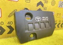 Пластиковая крышка на двс TOYOTA WISH 2012 1121237030 ZGE25W 2ZRFAE, передняя