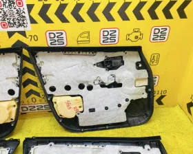 Обшивка дверей TOYOTA