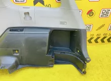 Обшивка багажника TOYOTA WISH 2012 6473068040 ZGE25W 2ZRFAE, задняя правая