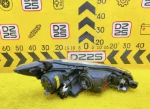 Фара TOYOTA WISH 2012 8118568100 ZGE25W 2ZRFAE, передняя левая