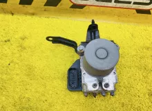 Блок abs TOYOTA WISH 2012 4405068150 ZGE25W 2ZRFAE, передний