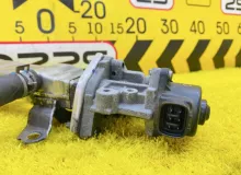 Клапан egr TOYOTA ESQUIRE 2015 2562037120 ZWR80G 2ZRFXE, передний
