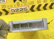 Блок управления двс TOYOTA HIACE 1995 8966126180 KZH106W 1KZTE, передний