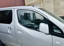 Дверь боковая NISSAN NV200 2009 H010MJX0MA M20 HR16DE, передняя правая