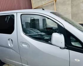 Дверь боковая Nissan