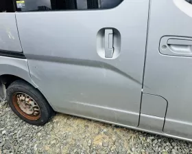 Дверь боковая Nissan