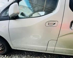 Дверь боковая Nissan