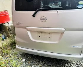 Дверь 5я Nissan