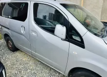Крыло NISSAN NV200 2009 63100JX00A M20 HR16DE, переднее правое