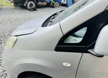 Крыло NISSAN NV200 2009 63101JX00A M20 HR16DE, переднее левое