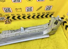 Порог кузова TOYOTA HILUX SURF 2004 6131135010 VZN215W 5VZFE, правый