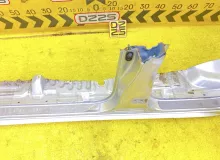 Порог кузова TOYOTA HILUX SURF 2004 6131235010 VZN215W 5VZFE, левый