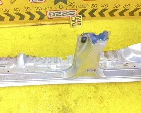 Порог кузова TOYOTA