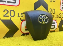Подушка безопасности водителя TOYOTA WISH 2012 4513068041 ZGE25W 2ZRFAE, передняя