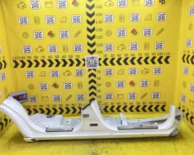 Порог кузова Toyota