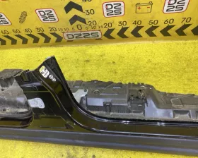 Порог кузова Land Rover