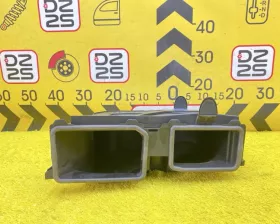 Воздухозаборник Mercedes-Benz