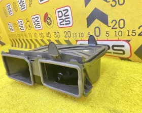 Воздухозаборник Mercedes-Benz