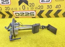 Датчик уровня топлива TOYOTA HIACE 2012 8332026430 KDH206V 1KDFTV, задний