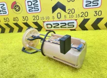 Топливный насос TOYOTA HIACE 2009 7702426010 TRH226K 2TRFE, задний