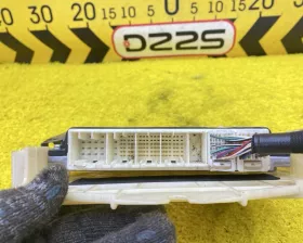 Блок управления двс Toyota
