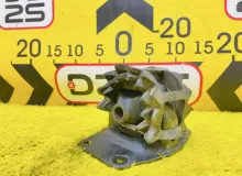 Подушка коробки передач TOYOTA HIACE 2012 1238030020 KDH206V 1KDFTV, задняя