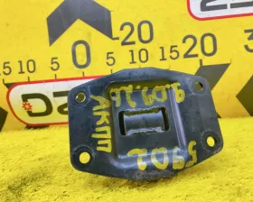 Подушка коробки передач Toyota