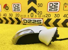 Уши TOYOTA WISH 2012 8791068080 ZGE25W 2ZRFAE, передние правые