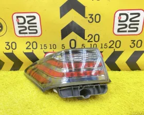Стоп-сигнал Toyota