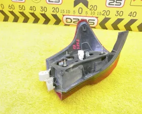 Стоп-сигнал Toyota