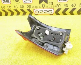Стоп-сигнал Toyota