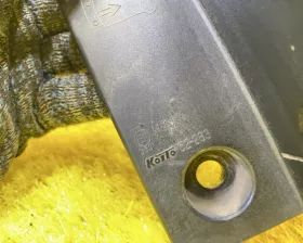 Стоп-сигнал Toyota