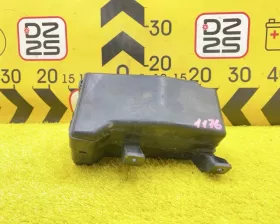 Блок предохранителей Mitsubishi
