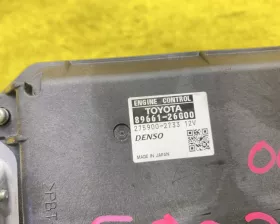 Блок управления двс Toyota