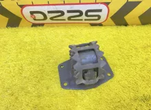 Подушка коробки передач TOYOTA HIACE 2009 1238030020 TRH226K 2TRFE, задняя