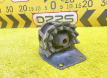 Подушка коробки передач TOYOTA HIACE 2009 1238030020 TRH226K 2TRFE, задняя