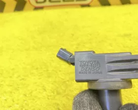 Катушка зажигания TOYOTA