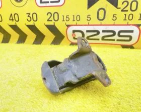 Подушка двигателя Toyota