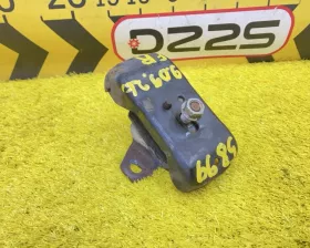 Подушка двигателя Toyota